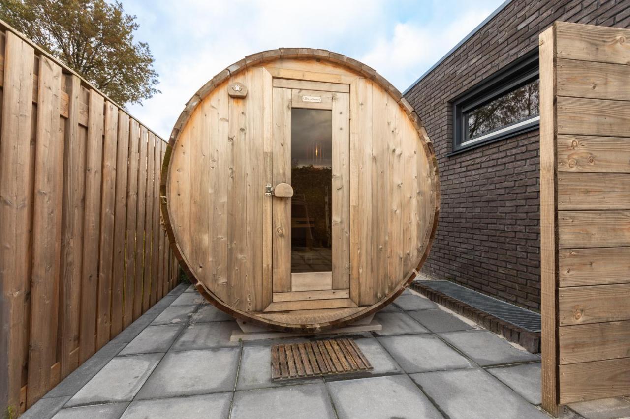 Wellness Bungalow With Sauna エルメロ エクステリア 写真