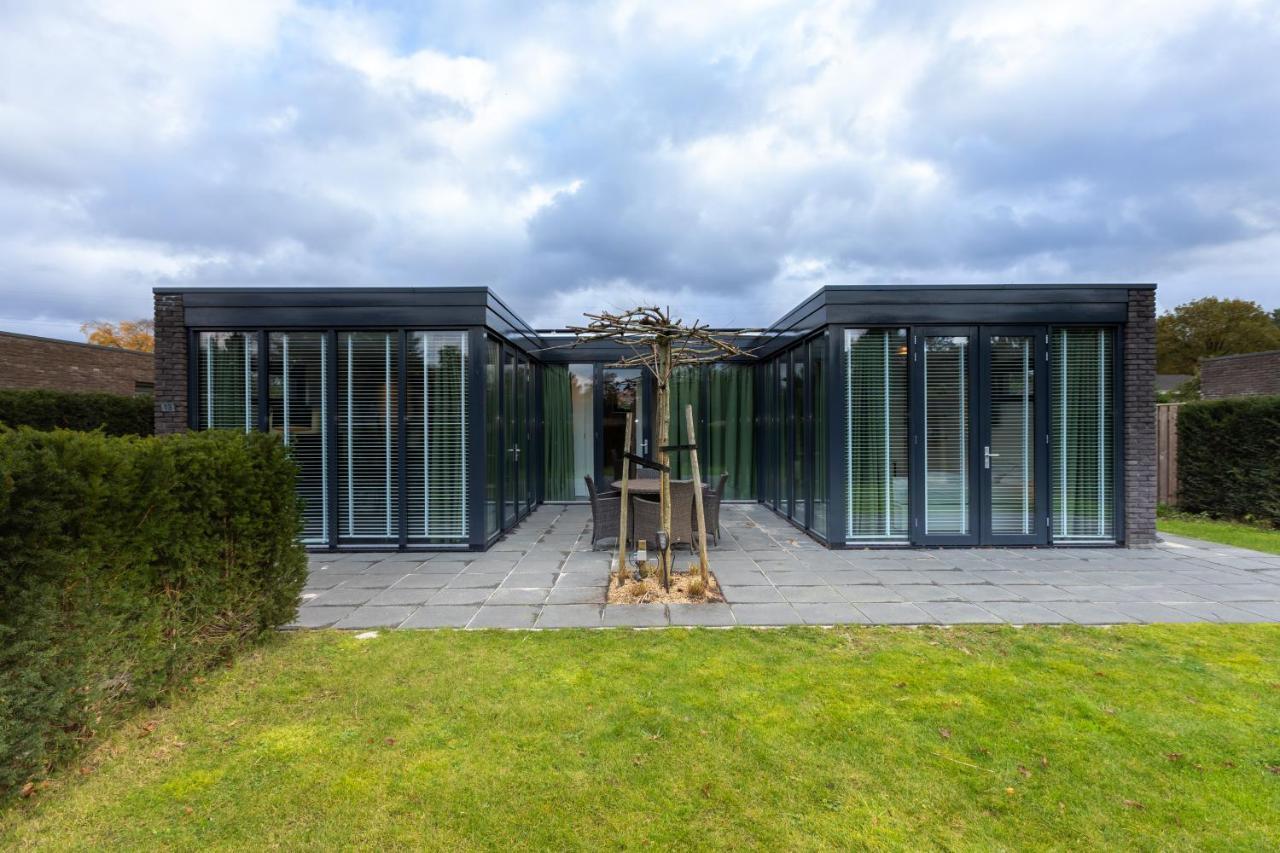 Wellness Bungalow With Sauna エルメロ エクステリア 写真